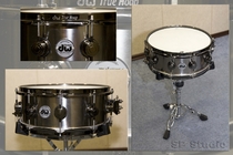 DW 5.5x14 Collectors Titanium Snare Drum w/ Black Nickel